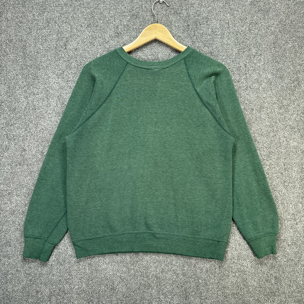 Vintage University Of Hawaii Sweatshirt Adult Small Green Vintage University Of Hawaii Sweatshirt Adult Small Green