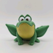 Small Green PVC Frog Figurine Animal Toy