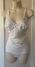 Vintage Rago of New York White Lace Bodysuit Stretch Adjustable Straps 38D