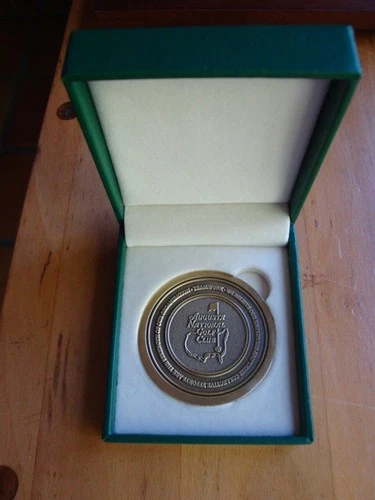 Rare ! Masters 2026 Masters Tournament Team Member Golf Coin / Medallion image 4