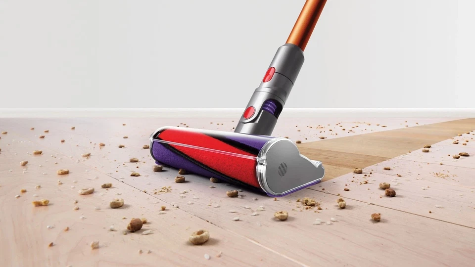 Dyson V10 Cyclone Total Clean Cordless Bagless Stick Vacuum Cleaner + Tools - Image 2 of 4