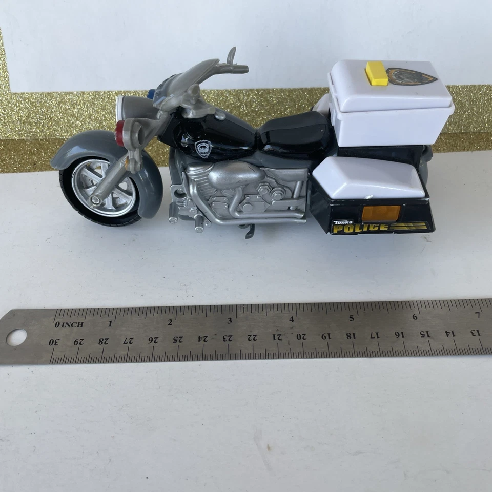 Tonka Hasbro Funrise Police Motorcycle Sounds & Lights Black Bike Toy 2014 WORKS - Image 2 of 4