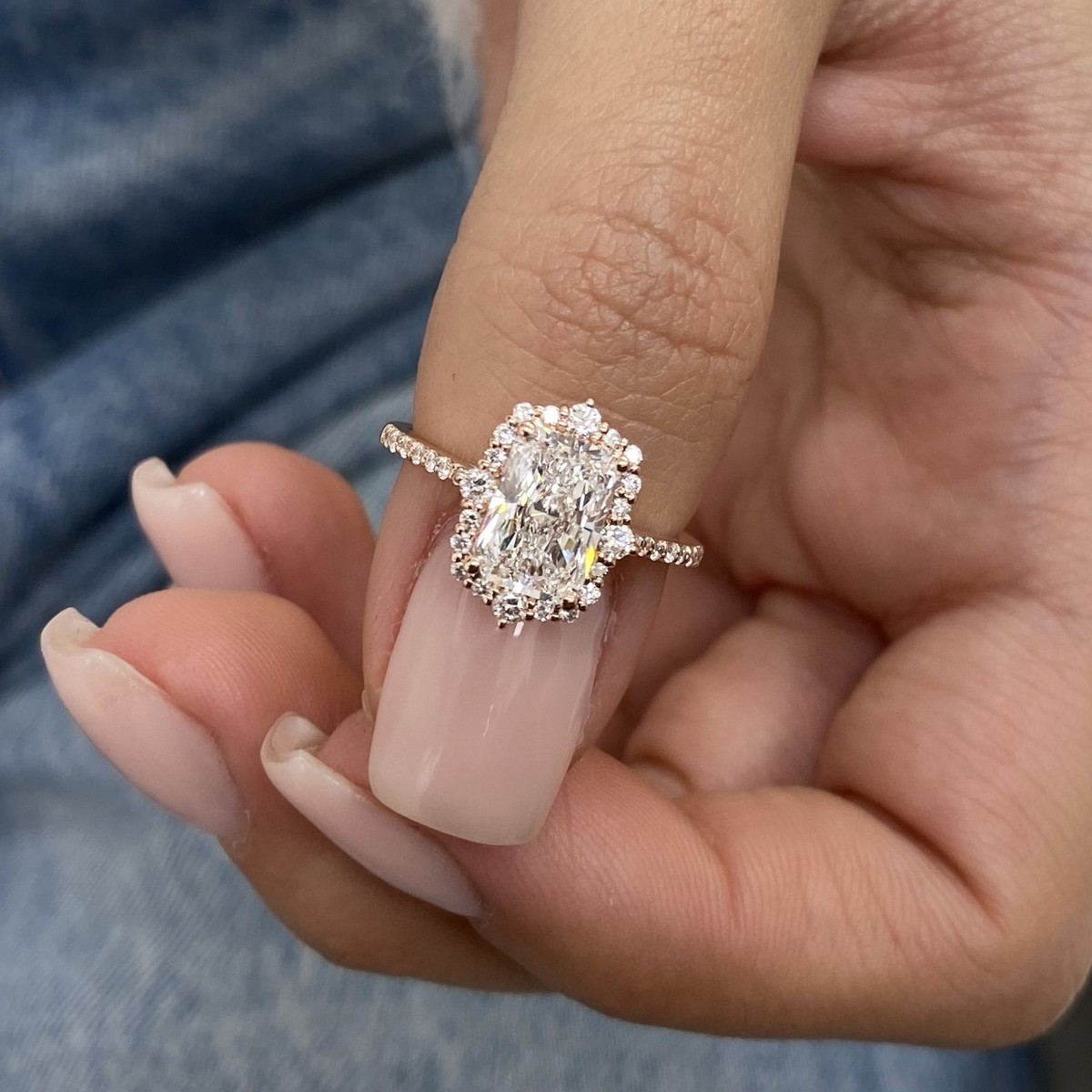 Radiant Diamond Engagement Ring Lab-Grown E/VVS2 Halo 14K Rose Gold