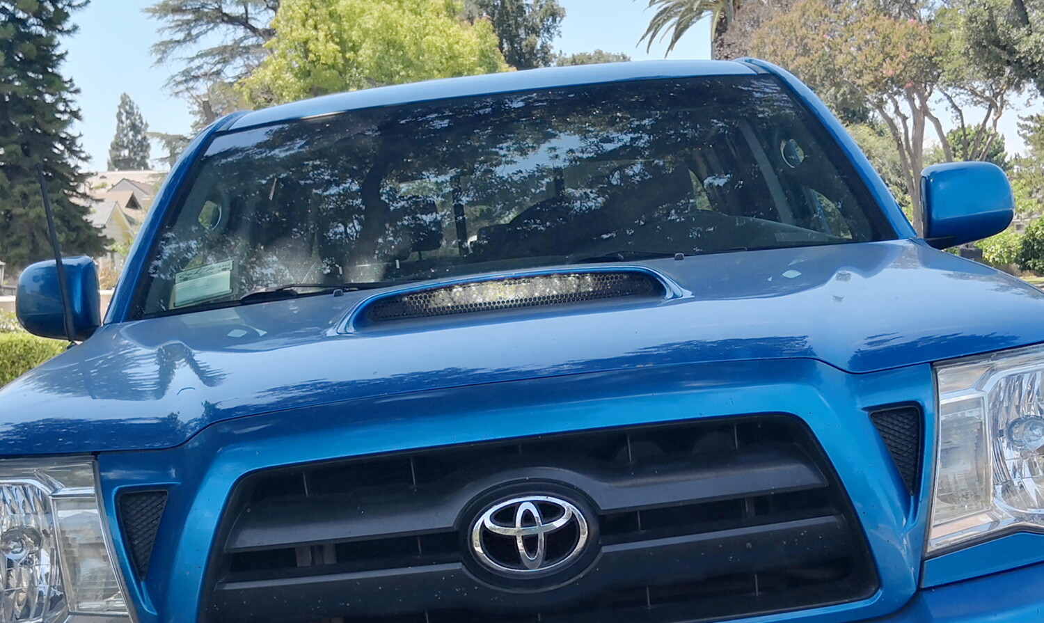 Hood Scoop Mount 50W LED Lightbar Kit For 20052011 Toyota OEM