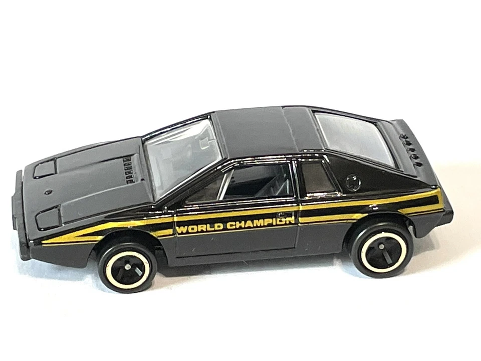 💚⭐️Tomica Lotus Espirit 'WORLD CHAMPION' 1979 / 口袋车 金轮 — 第 2/4 张图片