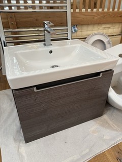Villeroy & Boch 600mm Vanity Unit Single Draw Basin And Tap
