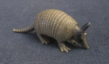 Vintage Schleich Armadillo Wildlife Animal Figurine 2002 Retired 14314