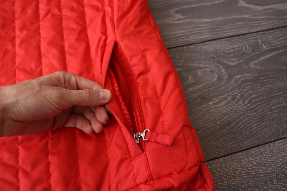 SCUDERIA FERRARI FILA FORMULA 1 RED GILET JACKET VEST SIZE L MENS / COLLECTABLE - Image 4 of 4