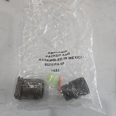 New In Box AMPHENOL MS310F16-10P Circular Connector Plug