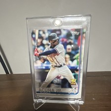 2019 Topps Ronald Acuña Jr. Rookie #1 Atlanta Braves Baseball Trading Card. rookie card picture
