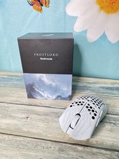 FINALMOUSE ULX FROSTLORD Gaming Mouse MEDIUM WHITE NOB