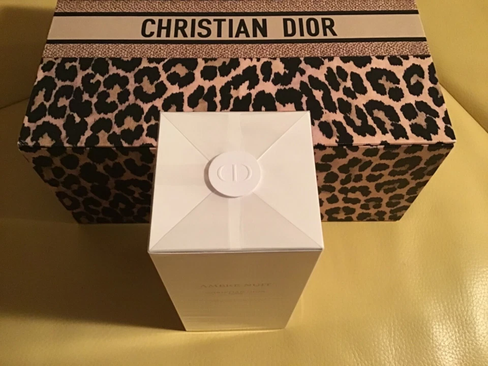 Jabón líquido para manos y cuerpo Christian Dior Paris Ambre Nuit 350 ml nuevo en caja Foto 2 de 3
