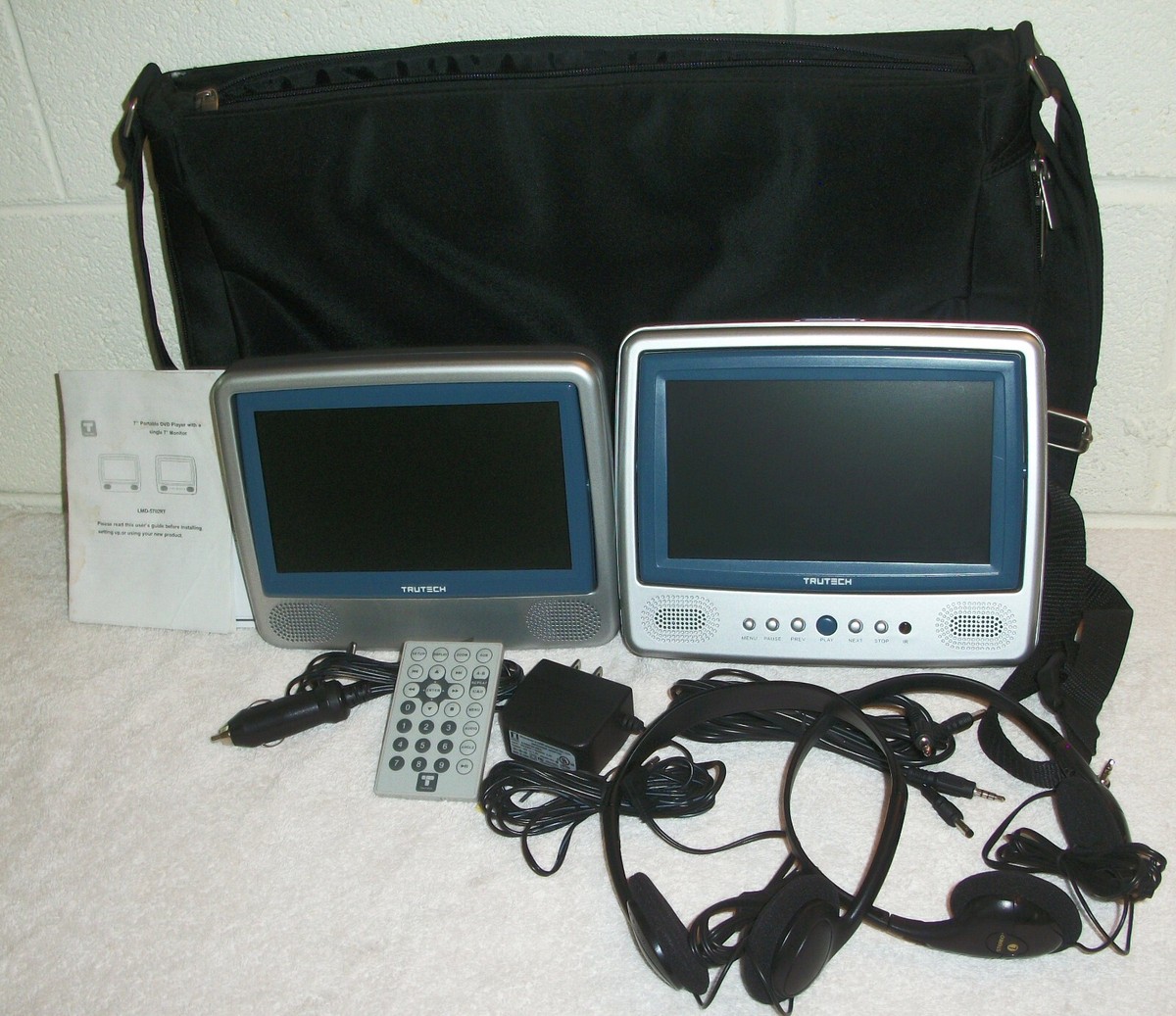 TRUTECH 7 inch Dual LCD Screens Portable DVD Player w