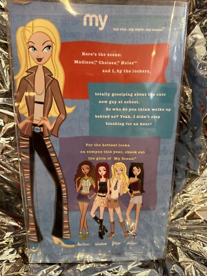 Barbie/Kennedy My Scene First edition - Mattel 2002 - Vêtement - Bee