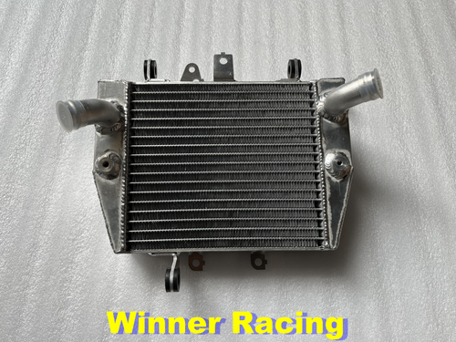 Alloy Radiators for Honda VFR800F VFR800X 2014-2017 Upper + Lower - Picture 4 of 6