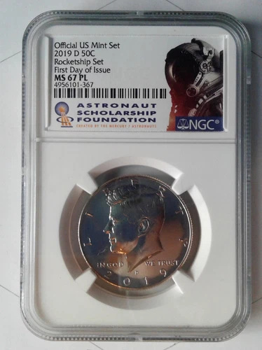2019-D KENNEDY 50C. MS 67 PL. NGC. First Day Of Issue. Official U.S. Mint Set