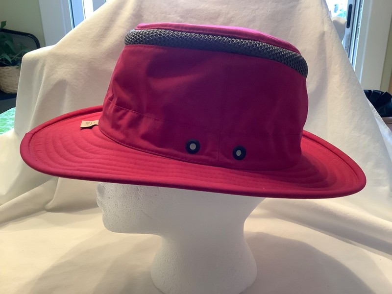 Tilley Airflo Wide Brim Hat RED Nylon Outdoor Hiking Lightweight Sz 7