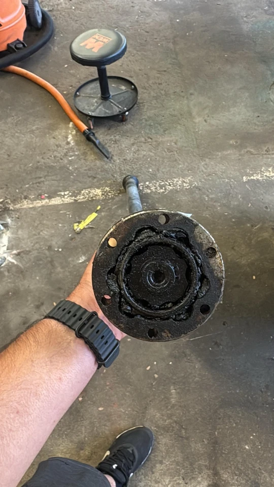 Eje de hélice eje de transmisión Audi A4 A5 Q5 2.0T Quattro AWD fabricante de equipos originales Foto 3 de 4