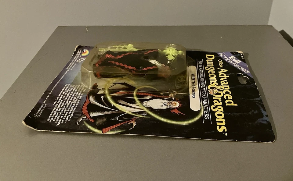 D&D Advanced Dungeons & Dragons Kelek Evil Sorcerer by LJN TSR carded worn card - Image 2 of 4