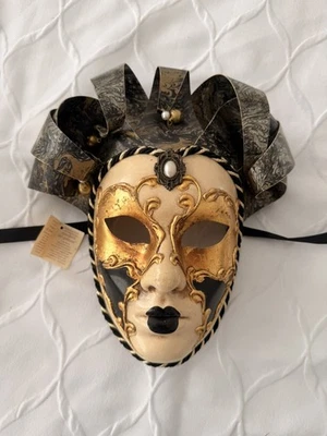 Authentic Venetian Masquerade Mask LaMaschera Del Galeone Italy - Image 1 of 4