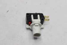 Omron Pin Plunger Quick Connect SPDT 6A 250VAC 250VDC 186.42VA D3V-6G-1C23-K