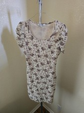 Forever 21 Short Sleeve Pullover  Lace Dress