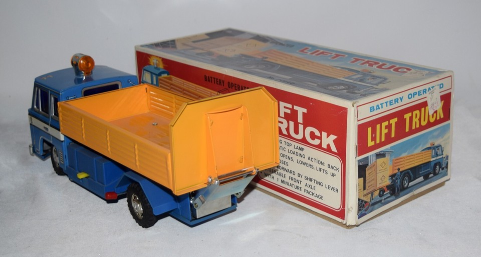 NMIB Japanese Battery Operated Lift Truck by Junior Toy Worldwide