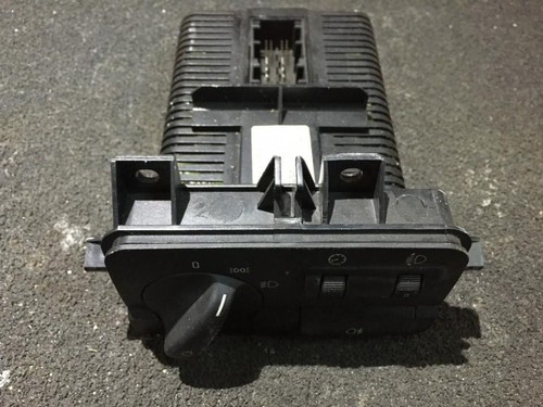 6919824 Scheinwerfer Schalter 037239060  022579 BMW 3-Series DE207942-75