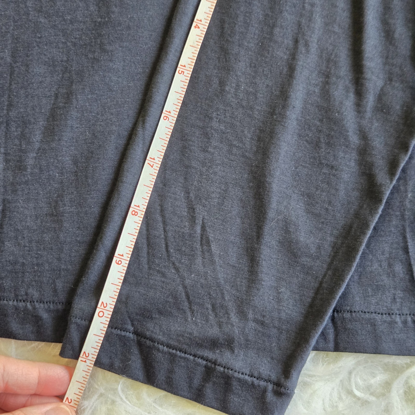 VINCE Essential Elevated Basic Slate Gray T-shirt… - image 12