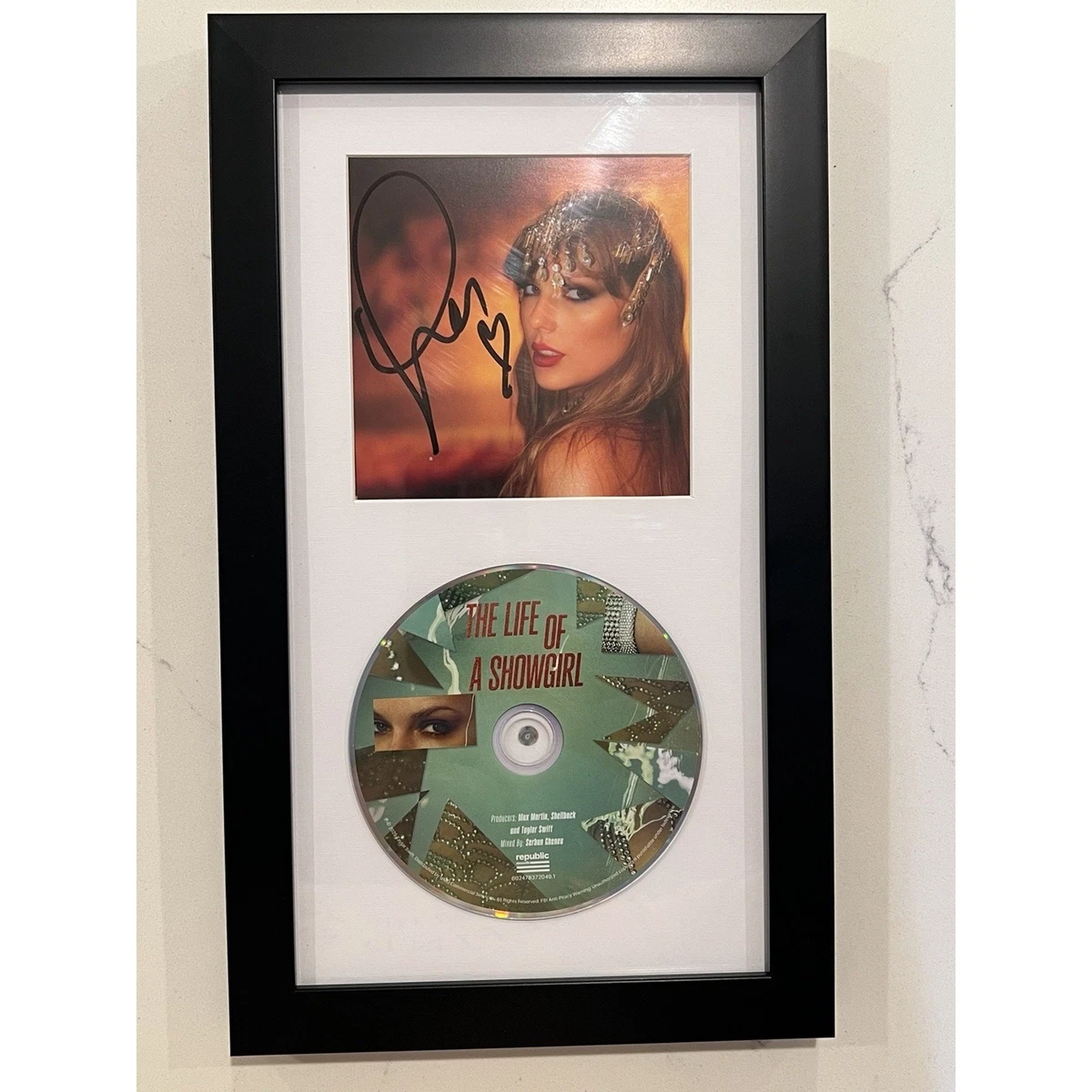 Preços baixos em Taylor Swift Autógrafo | eBay