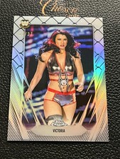 2026 Topps Chrome WWE Victoria Base /37 Steel Cage Refractor ZY02