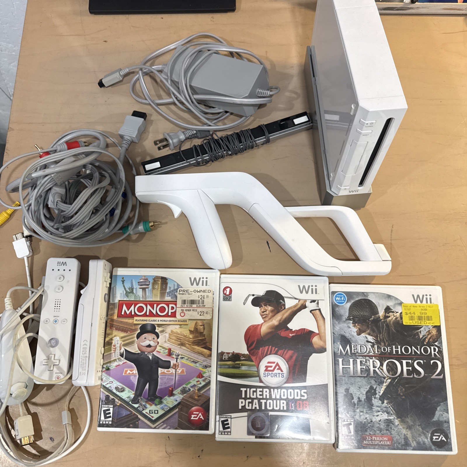 Nintendo Wii  Console Bundle W/ Games, Controllers, Nunchucks, Cords, Sensor Bar