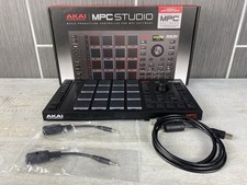 Akai Professional MPC Studio Music Production Controller Tested Great Condition