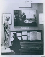 1966 Leningrad Kazan Cathedral Lenin Painting Soviet Museum Wirephoto 7X9