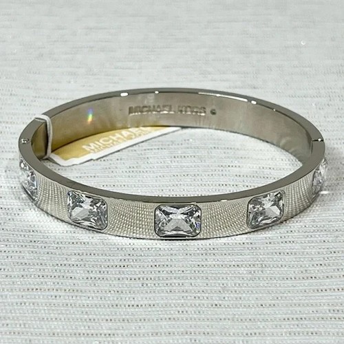 Nwt - MICHAEL Michael Kors Silver Tone Hinged Bangle Bracelet With Clear Stones - Picture 5 of 10
