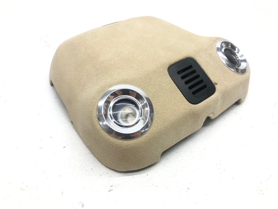 Lámpara de luz domo interior delantera Aston Martin Rapide 2010-2020 8D33519A70AD OEM Foto 2 de 4