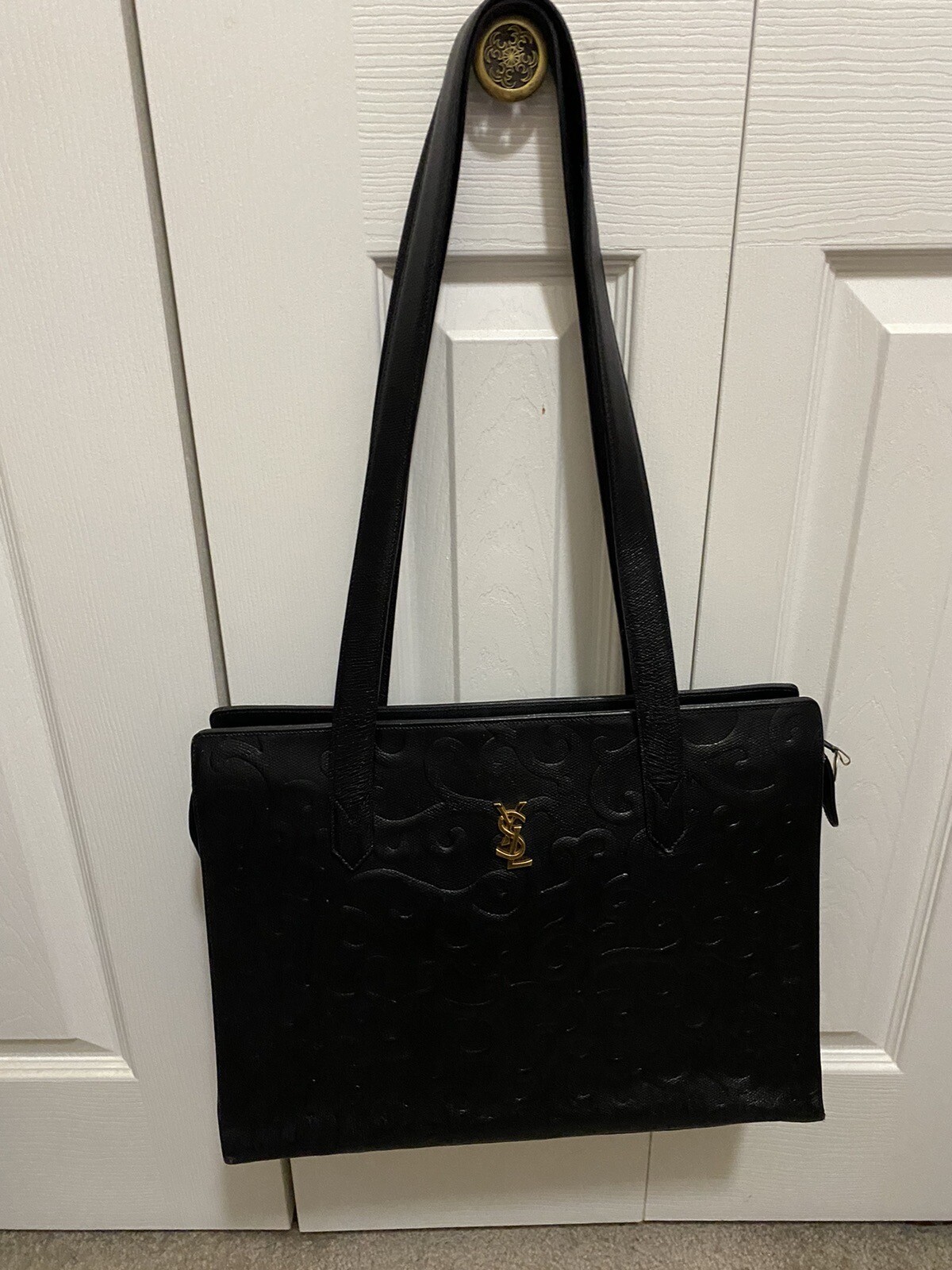 Borsa a tracolla YVES SAINT LAURENT Arabesca nera in pelle YSL