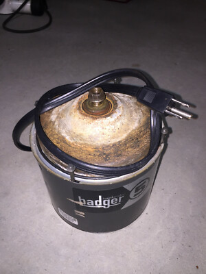 Electric motor removed from Badger insinkerator - 110V AC 1/2HP great shape