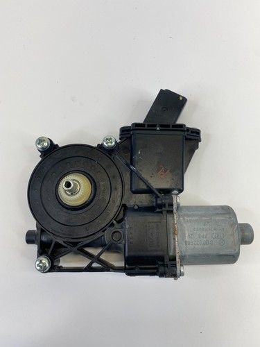 2012-2016 Chevrolet Cruze Front Right Side Door Power Window Motor 98810-J3021 - Picture 2 of 12