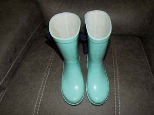 rain boots with bows on back