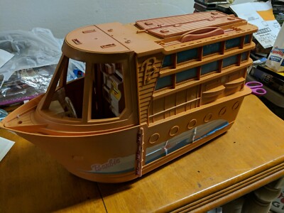 VTG MATTEL BARBIE DREAM BOAT CRUISE SHIP YACHT LARGE PINK FOLD OUT COMPLETE  #1