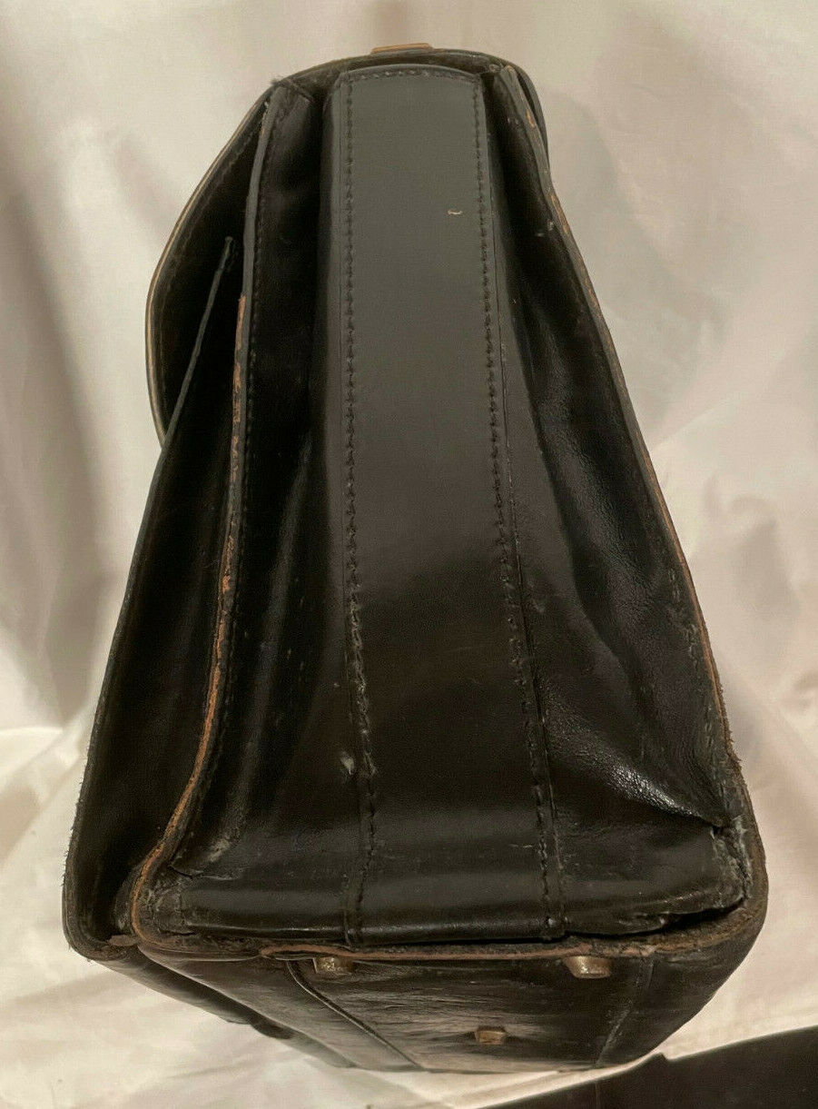Picture 7 of 12
