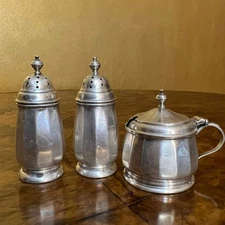 Antique Walker & Hall 1922 Three Piece Curet Set
