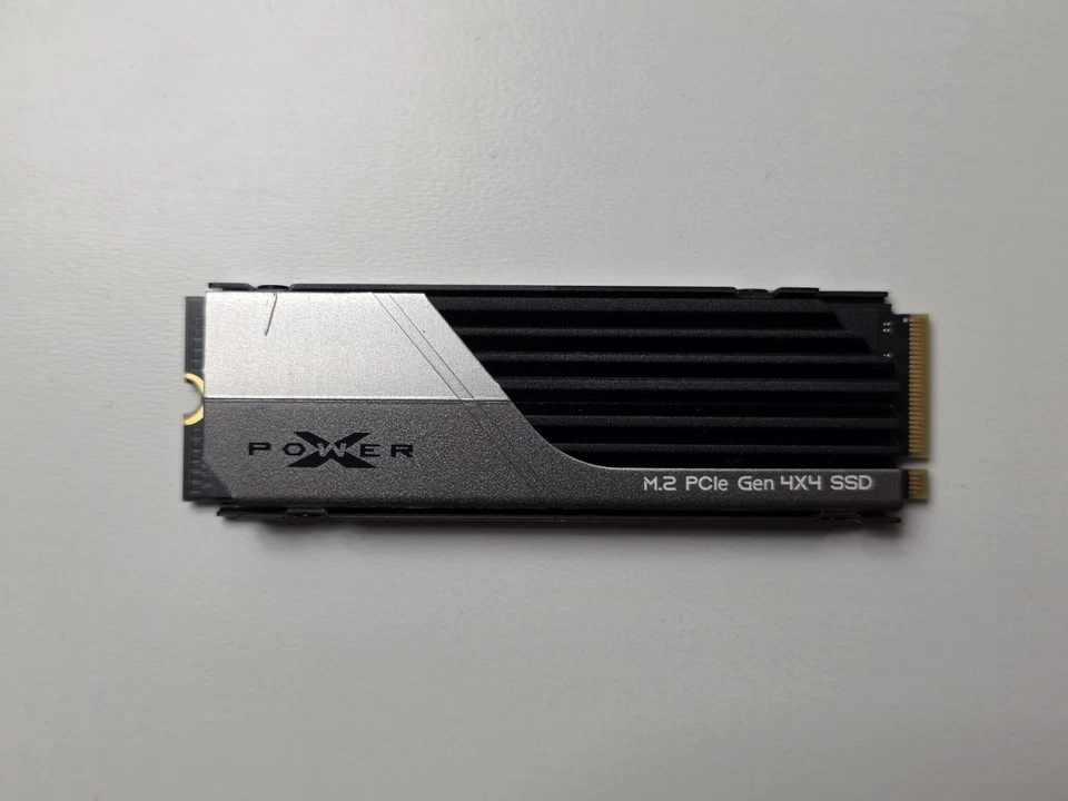 Silicon Power XS70 4TB NVMe PCIe Gen4 M.2 2280 SSD w DRAM Cache, Up to 7,200MB/s - Image 2 of 4