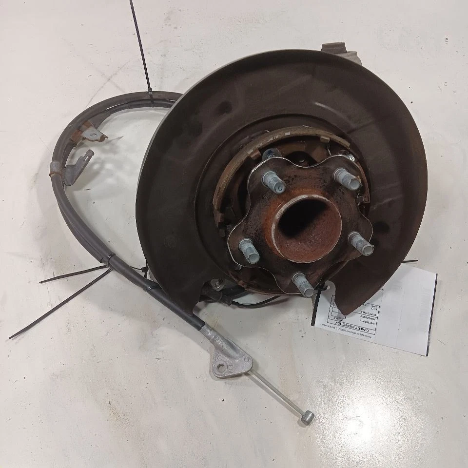 Cojinete de buje de nudillo trasero izquierdo tracción delantera freno de estacionamiento manual 19-25 Nissan Altima Foto 2 de 4