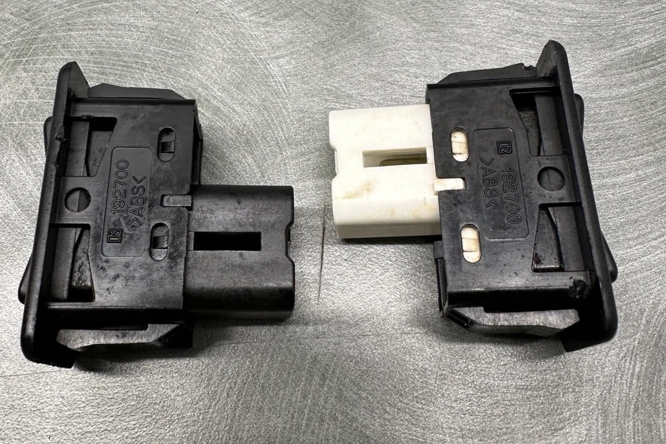 Interruptor de techo ventana eléctrica trasera convertible Toyota Celica OEM 95 96 97 98 99 Foto 4 de 4