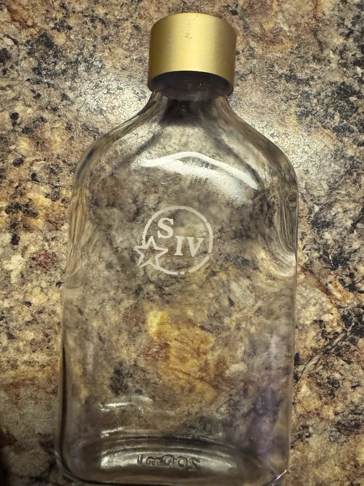 Maker's Mark Glass SIV Logo Flask with Leather Sleeve NEW 200ml - Image 4 of 4