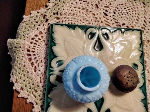 Small Shaker Glass Antique Victorian / Pattern: "FORGET ME NOT" - Picture 2 of 8