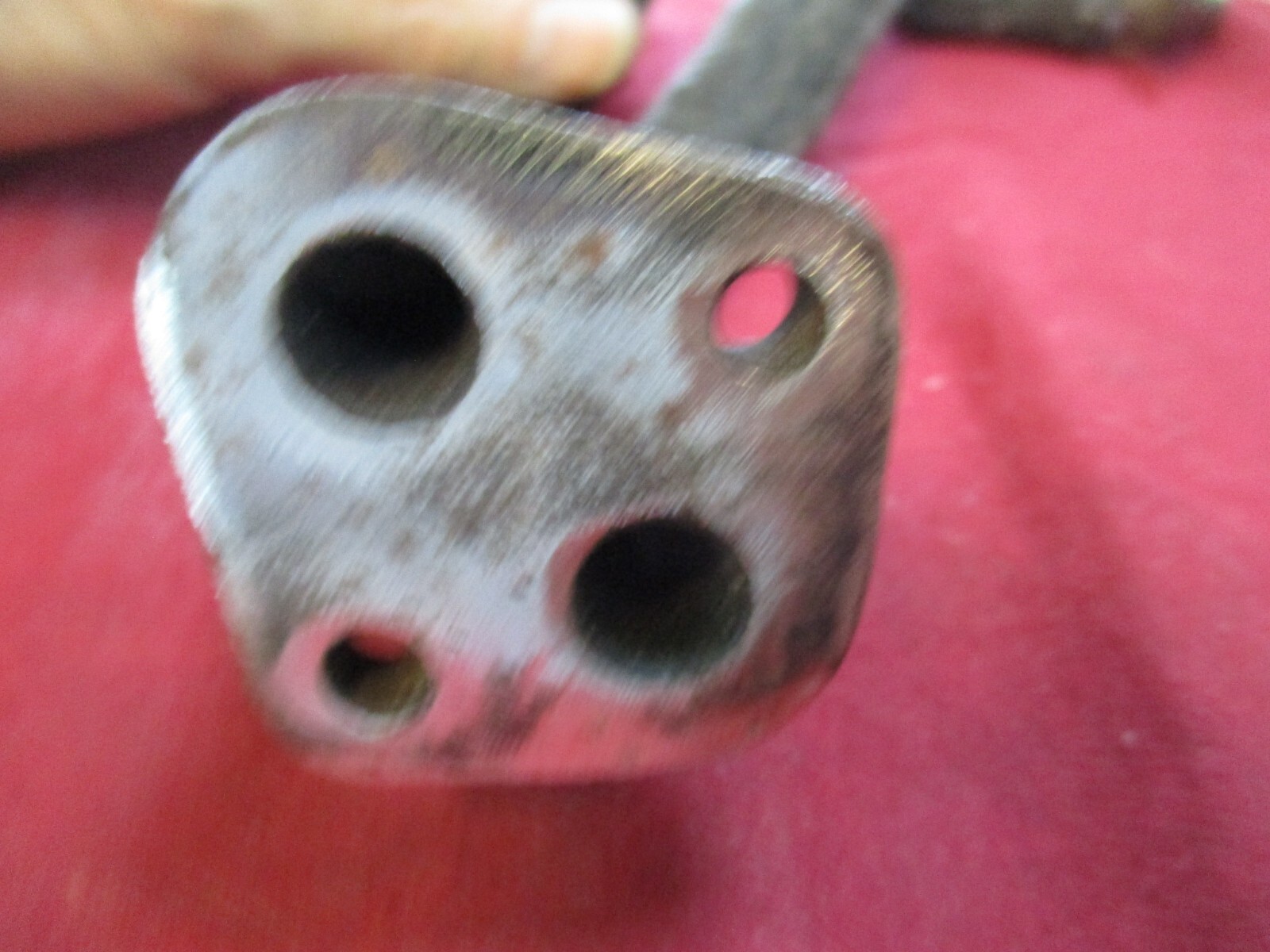 Rolls Royce Silver Shadow II, Corniche EGR exhaust gas recirculate pipe UE40575