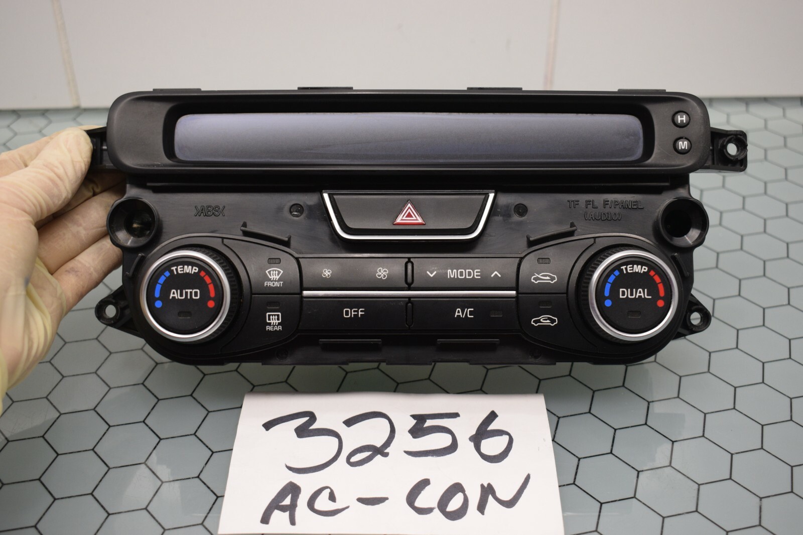 2014 2015 Kia Optima AC and Heater Control Used Stock #3256-AC